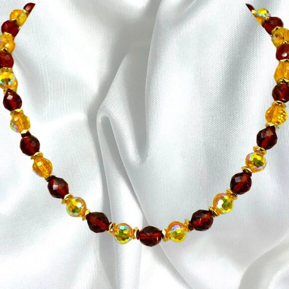 Yellow and brown all glass bead necklace and earring set mixed with gold accent - Picture 10 of 12